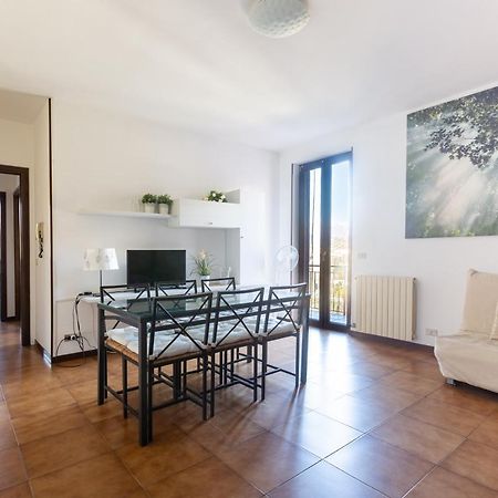 Mysa Properties - Casa Chicca, Flat With Lake View Terrace Perledo Екстер'єр фото