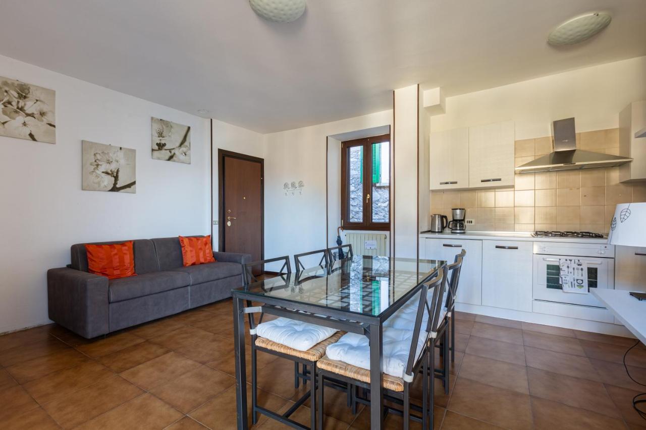 Mysa Properties - Casa Chicca, Flat With Lake View Terrace Perledo Екстер'єр фото